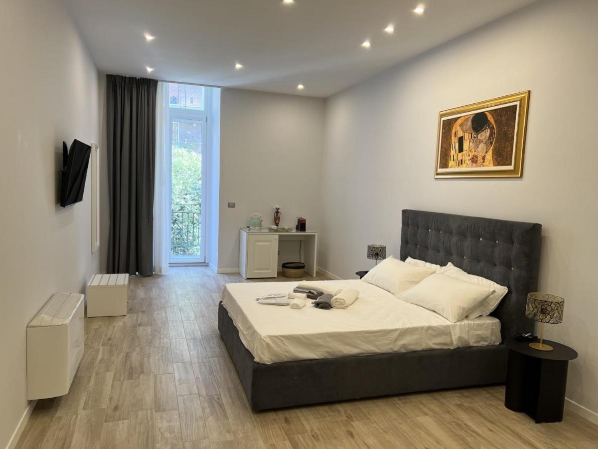 Il Tempio Degli Artisti - Suites Bari Exterior photo